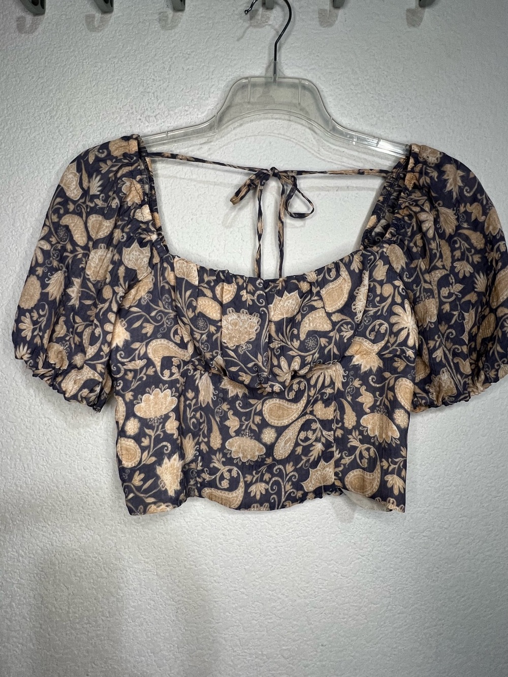 Dynamite Crop Blue & Beige Printed Puff Sleeve Blouse Smocked Back Top Small